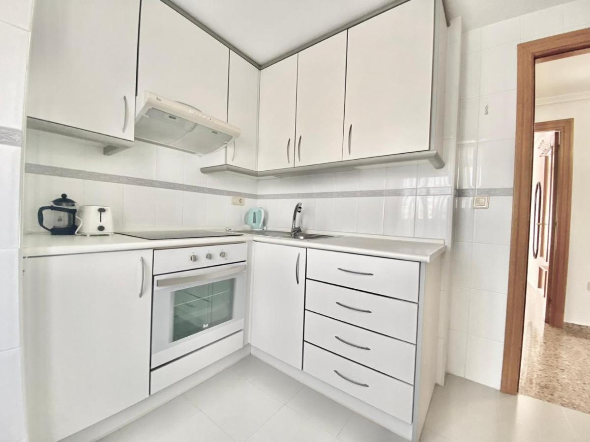 Apartamento Atenas Piscina 4 Pax, Inmobiliaria Leo Playa De San Juan Аликанте Екстериор снимка